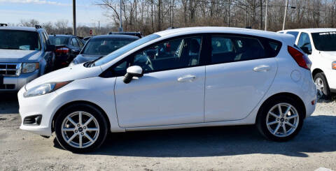 2019 Ford Fiesta for sale at PINNACLE ROAD AUTOMOTIVE LLC in Moraine OH